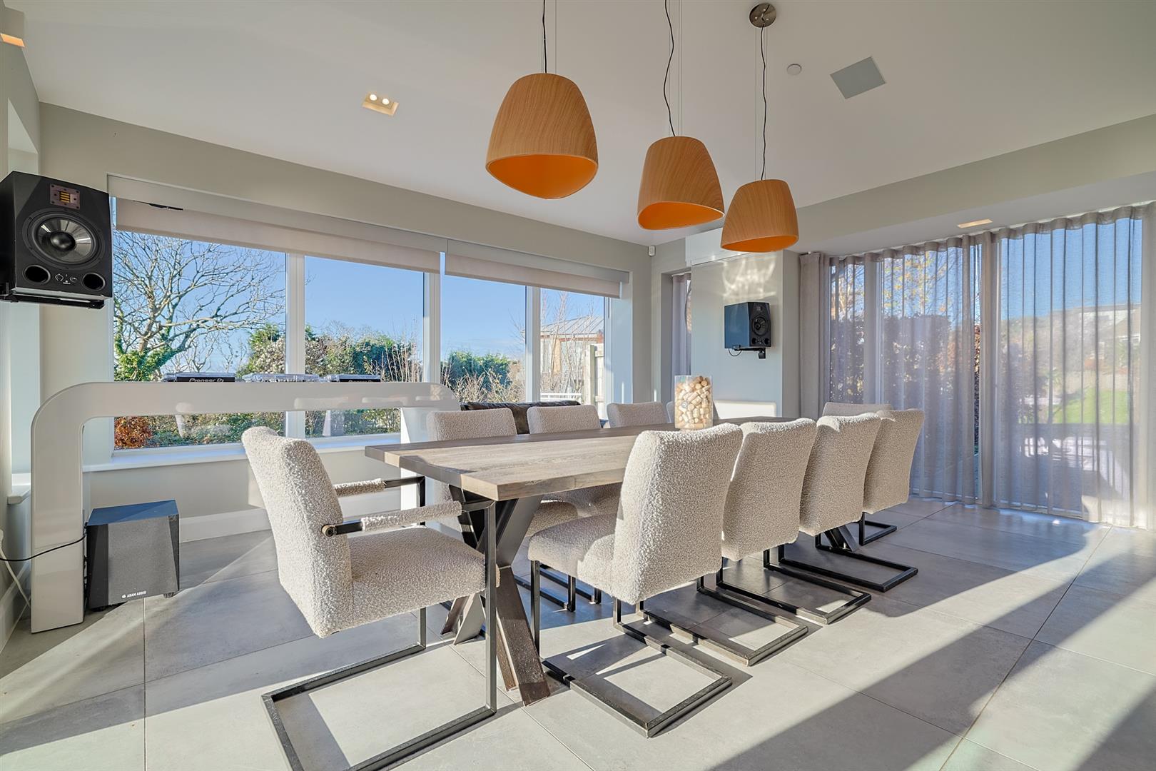 5 Westwinds, Langland, Swansea, SA3 4TA
